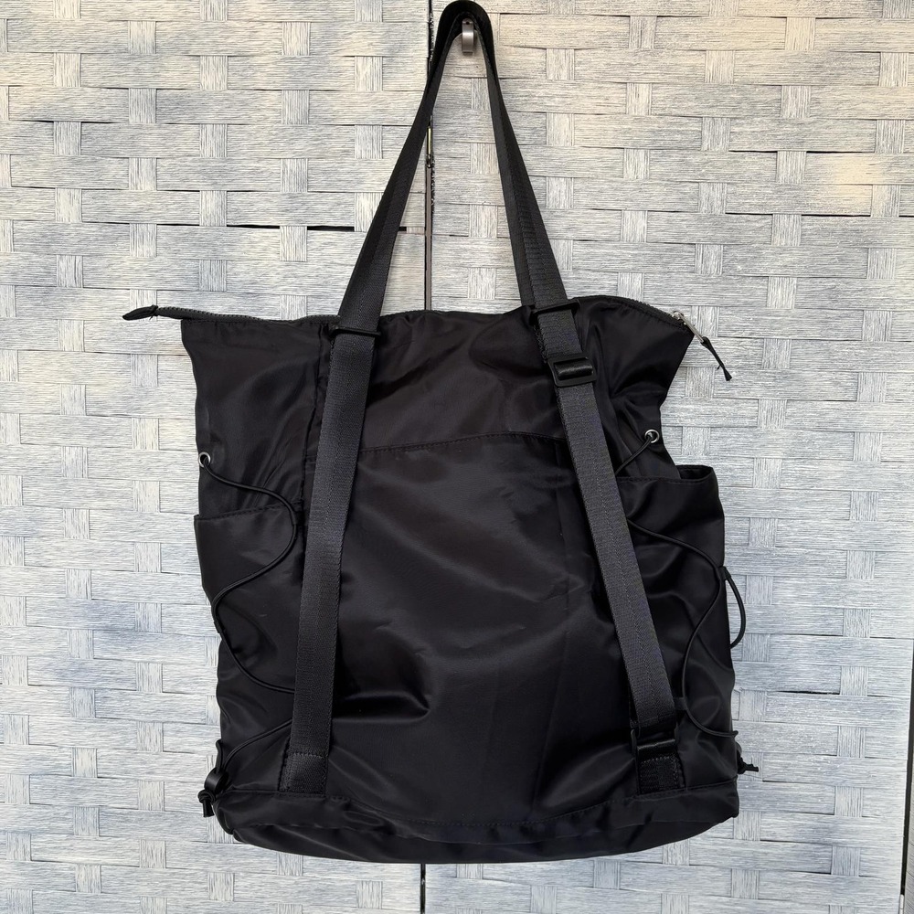 Bearpaw Black Nylon Tote Bag Convertible‎ Backpack Straps Travel Work - Picture 3 of 7